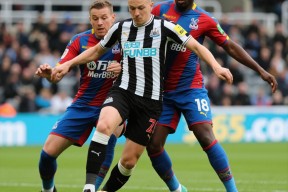 乐鱼体育-关于集结日突围战来临，纽卡斯尔围绕国王杯复出首秀，信心回归，赛程密集仍需轮换的信息-乐鱼体育